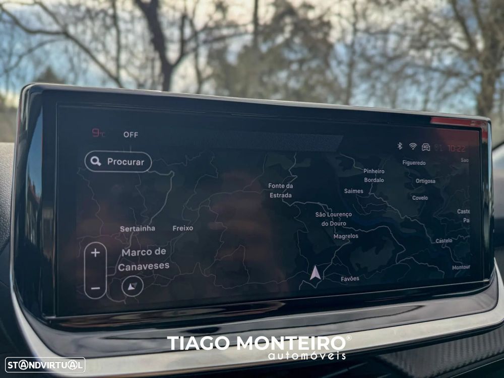 Peugeot 208 1.2 PureTech Allure - 40