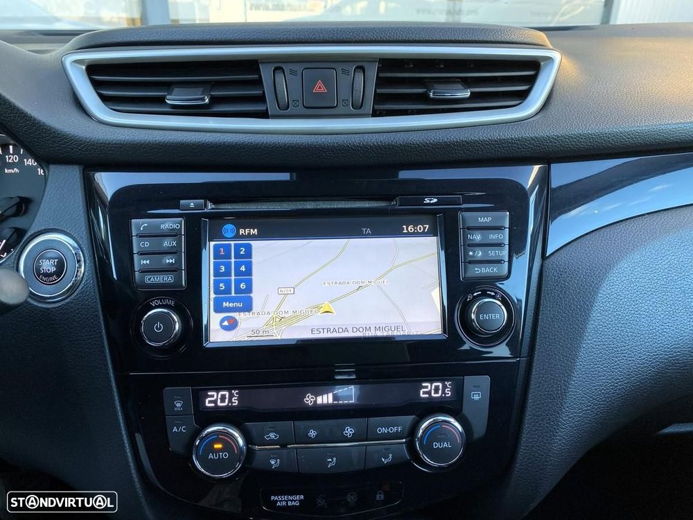 Nissan Qashqai 1.5 dCi ECO Acenta+N.Connect - 11