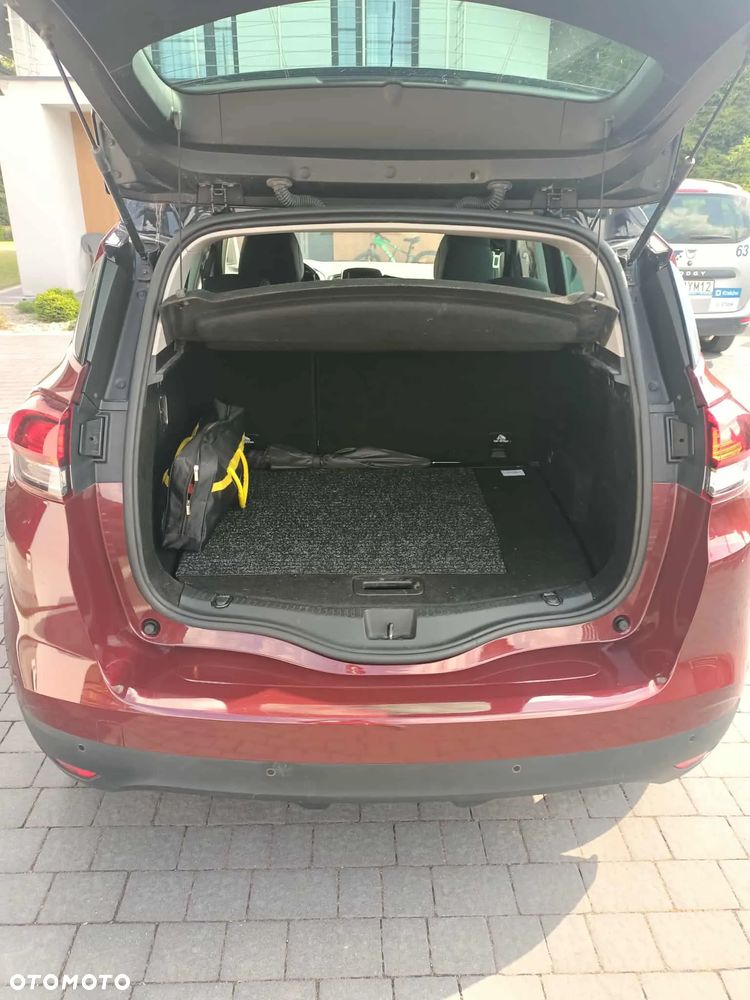 Renault Scenic - 10