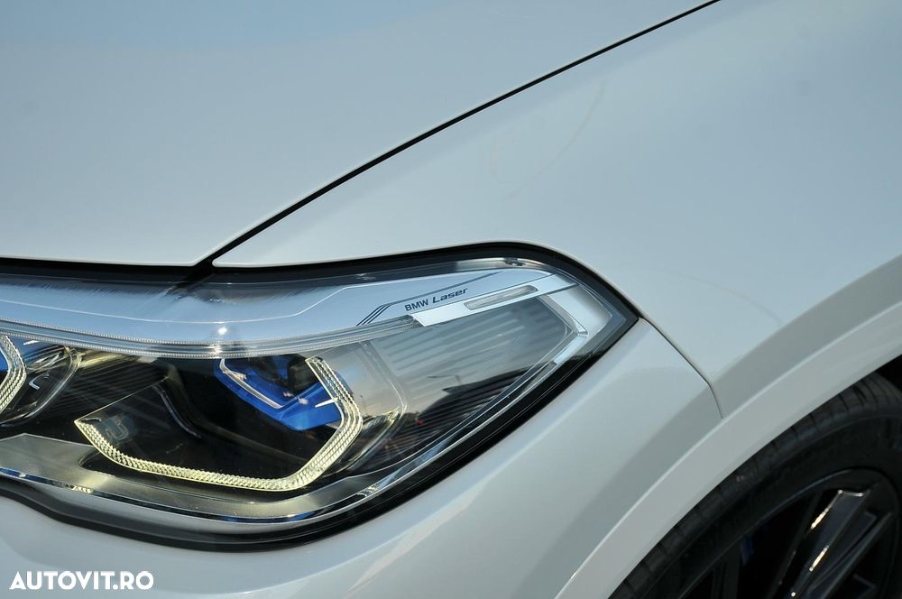 BMW X6 xDrive40i - 36