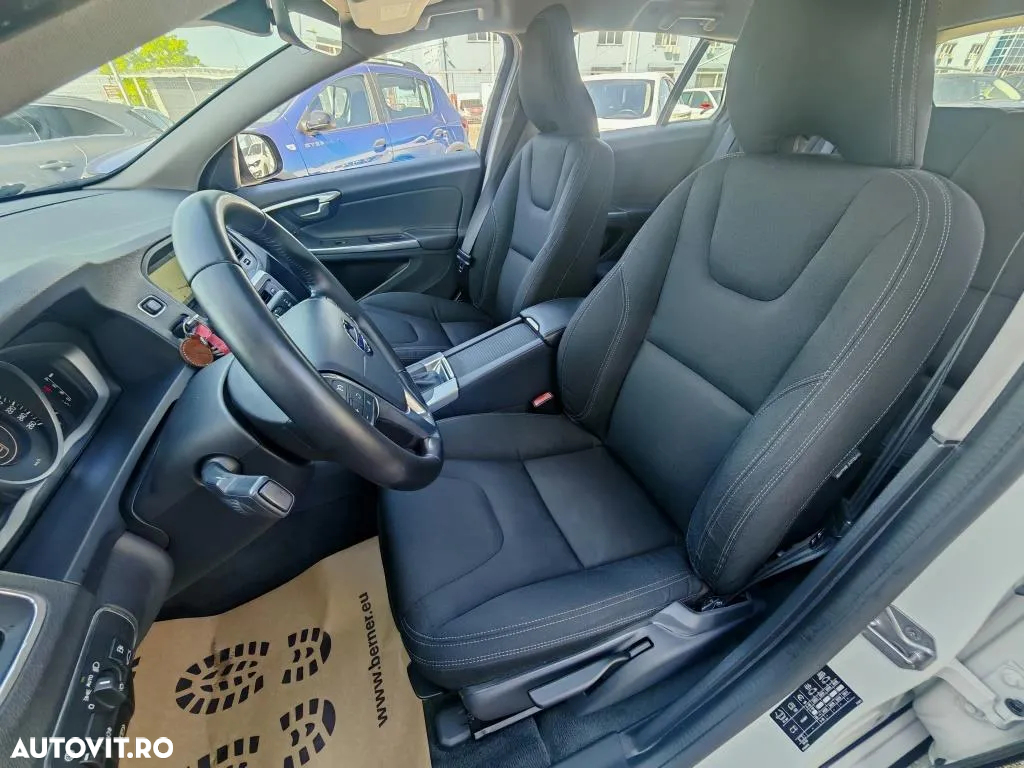 Volvo V60 D3 AWD Geartronic - 12