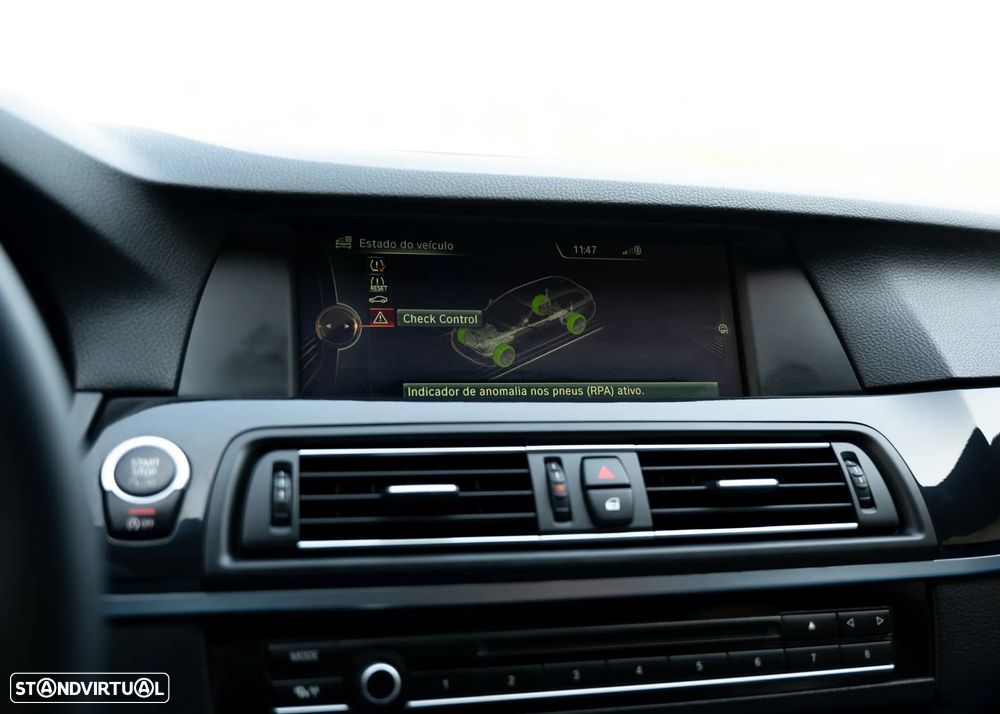 BMW 520 d Aut. Luxury Line - 31