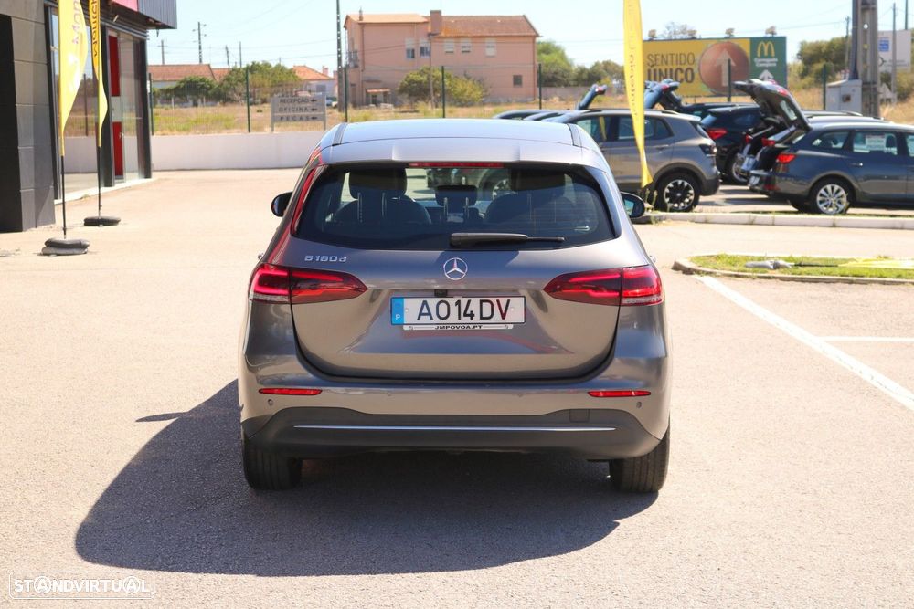 Mercedes-Benz B 180 d Style - 9