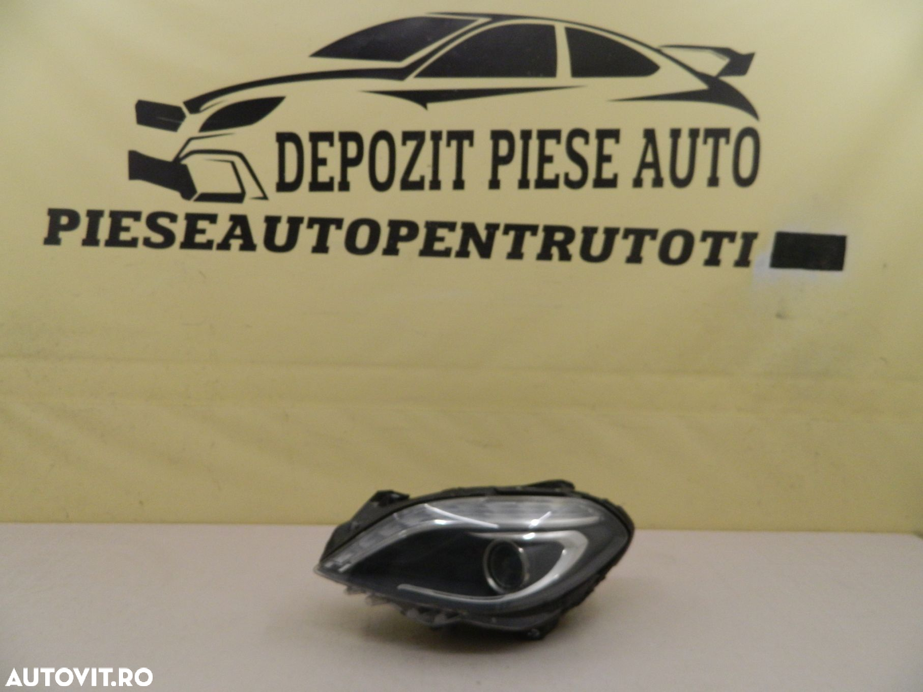 Far stanga Mercedes B-Class W246 B-Xenon, 2012, 2013, 2014, 2015, 2016, cod origne A2468207161. - 2