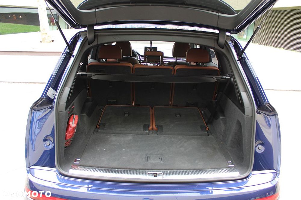 Audi Q7 - 38