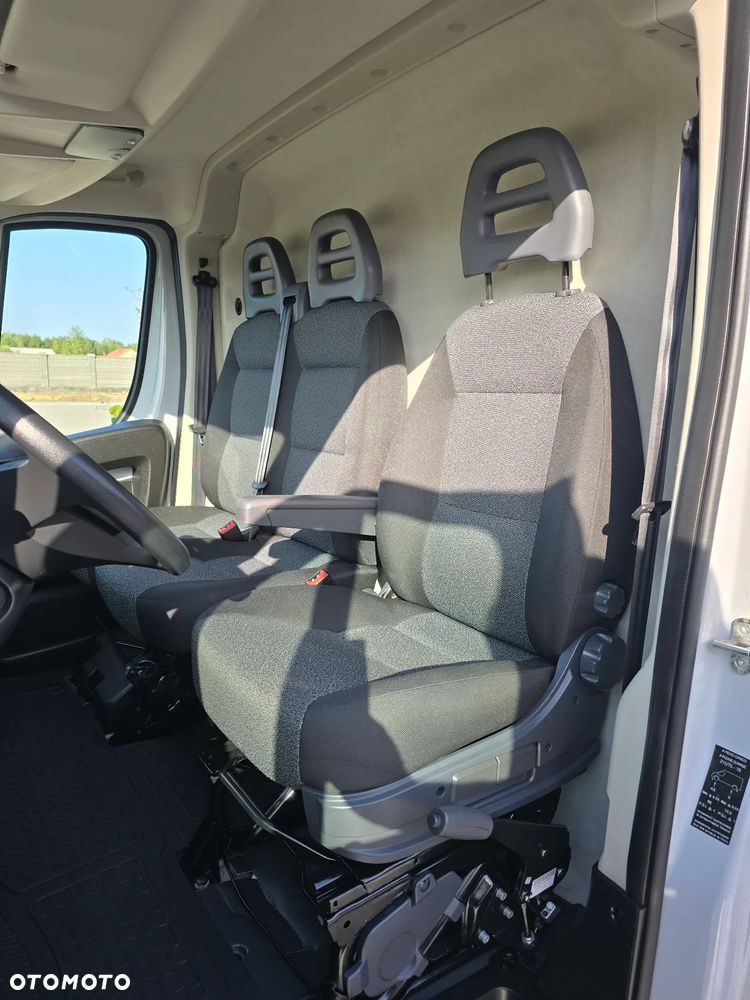 Fiat DUCATO L4H3 MAXI ŁADOWNOŚĆ 1278Kg 72Tyś km SILNIK 2,3 IVECO 140KM SALON PL STAN JAK NOWY KLIMA ELEKTRYKA KAMERA COFANIA OPONY ZIMA LATO - 32