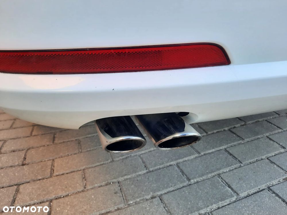 Skoda Octavia 2.0 TDI CR DPF RS - 12