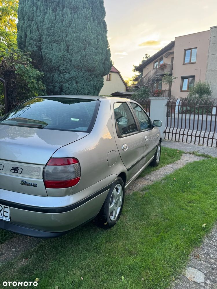 Fiat Siena - 7