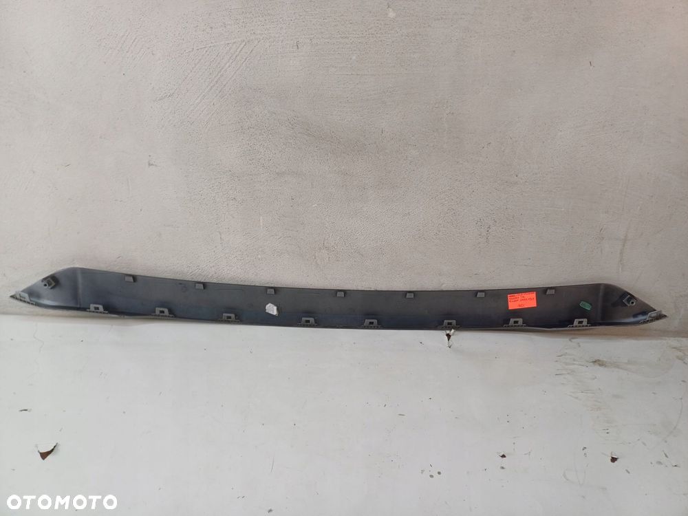 listwa blenda zderzaka tylniego tył peugeot 2008 ii 2 19- - 8
