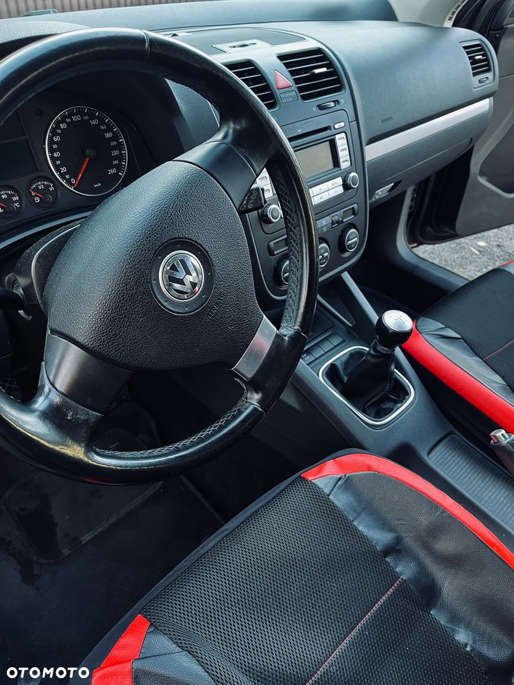 Volkswagen Golf V 1.6 Comfortline - 15