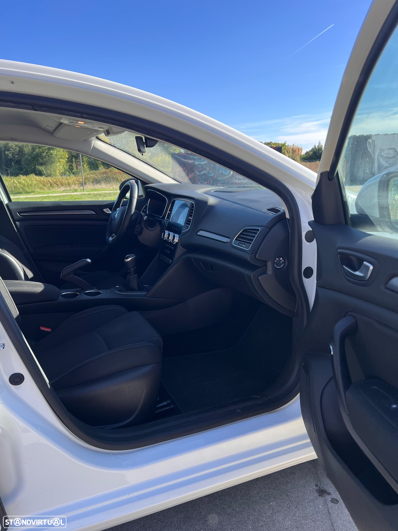 Renault Mégane 1.5 Blue dCi Limited - 13