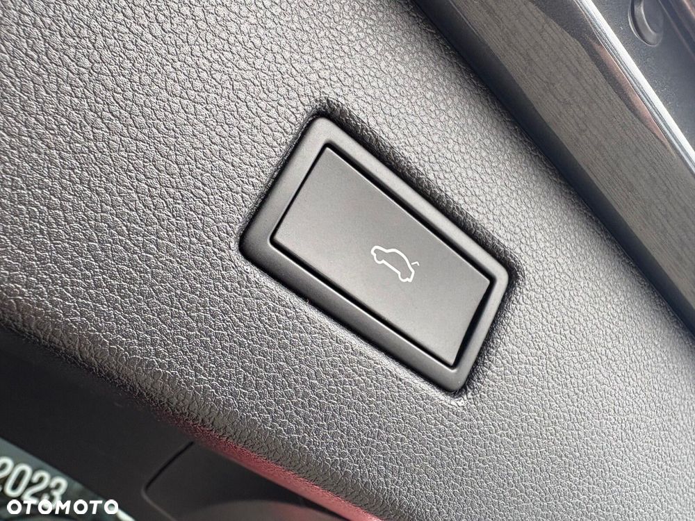 Volkswagen Tiguan - 20