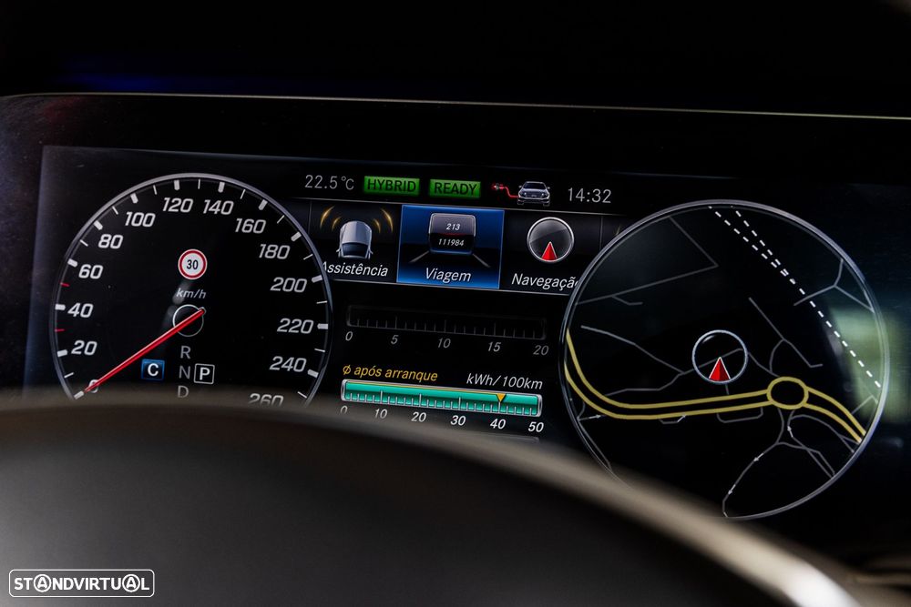 Mercedes-Benz E 350 e AMG - 15