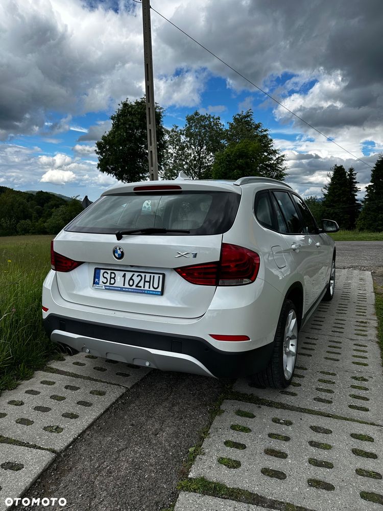 BMW X1 xDrive28i - 4
