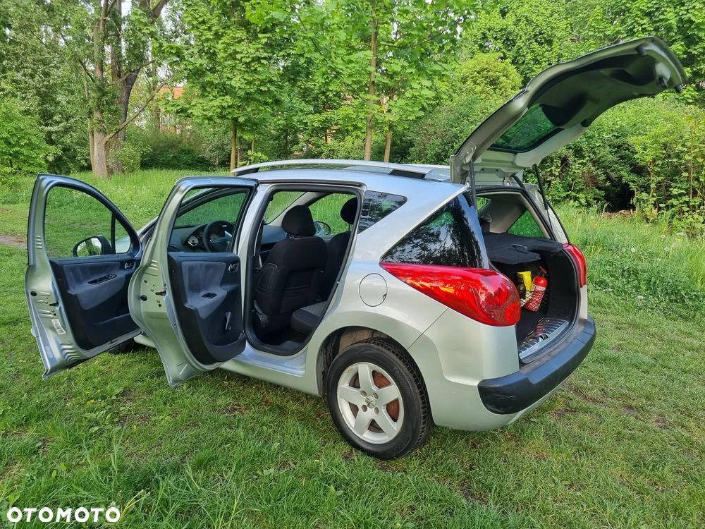Peugeot 207 95 VTi Premium - 4