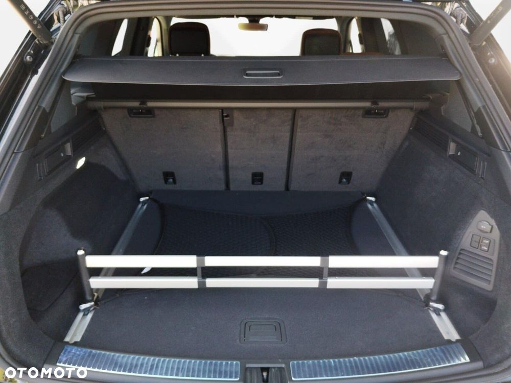 Volkswagen Touareg 3.0 V6 TDI 4Motion R-Line - 30