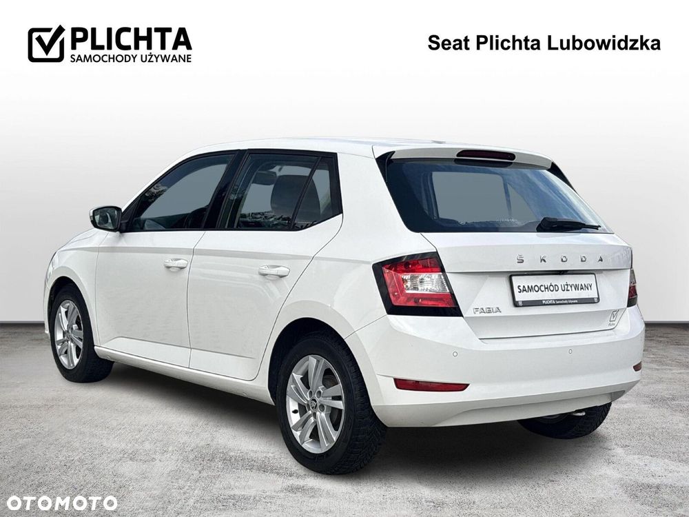 Skoda Fabia - 3
