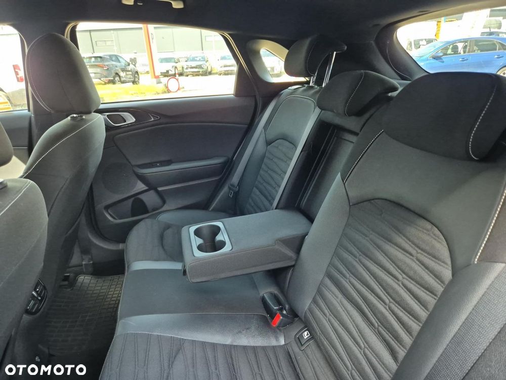 Kia Ceed 1.5 T-GDI GT-Line DCT - 16