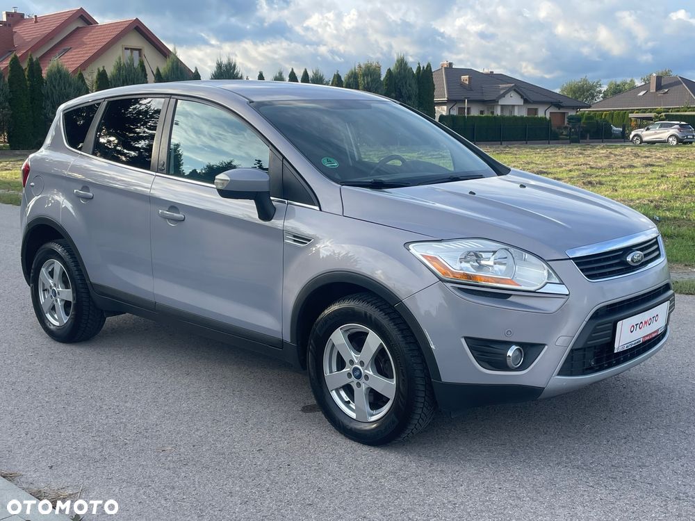 Ford Kuga 2.0 TDCi 2x4 Champions Edition - 28
