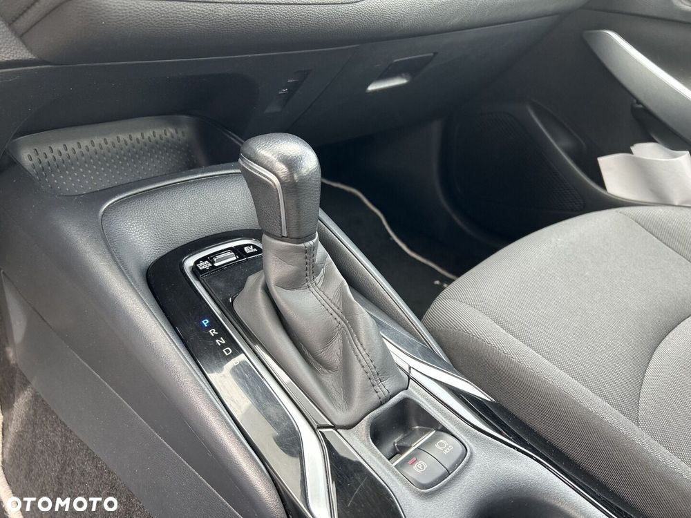 Toyota Corolla 1.8 Hybrid Comfort - 21