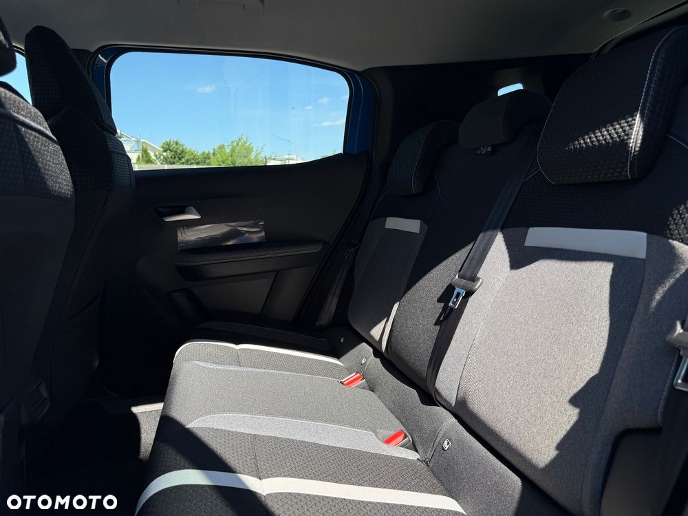 Opel Frontera 1.2 T mHEV GS eDTC6 - 18
