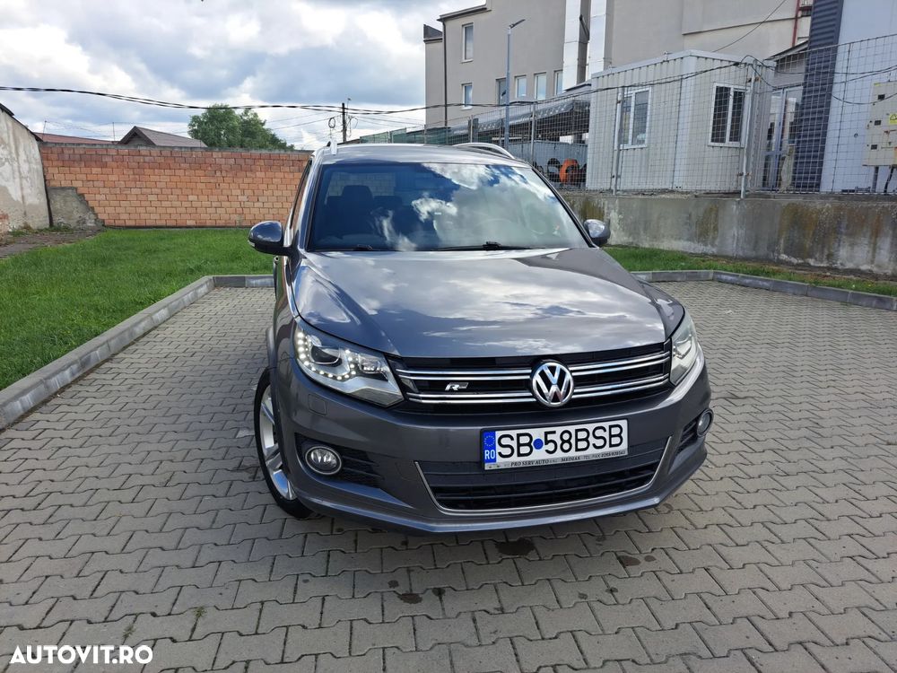 Volkswagen Tiguan 2.0 TDI 4Motion DSG Sport & Style - 9