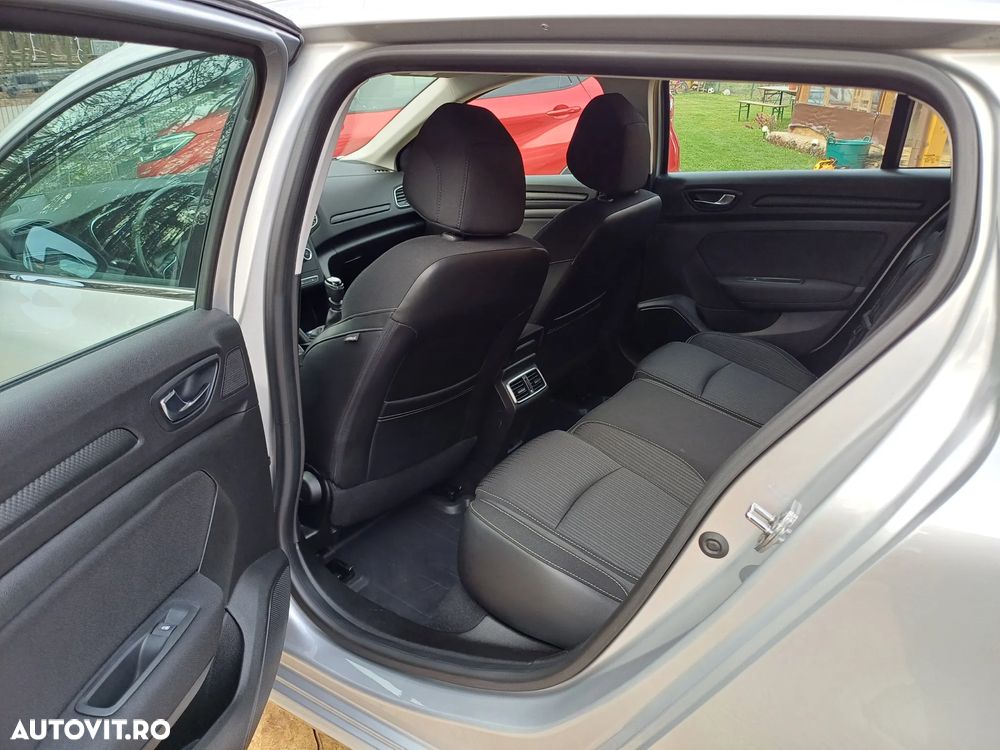 Renault Megane dCi 110 FAP LIMITED - 9