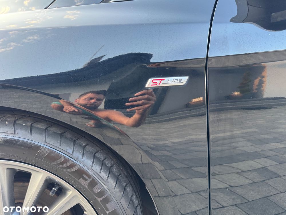 Ford Focus 1.0 EcoBoost Start-Stopp-System ST-LINE - 11
