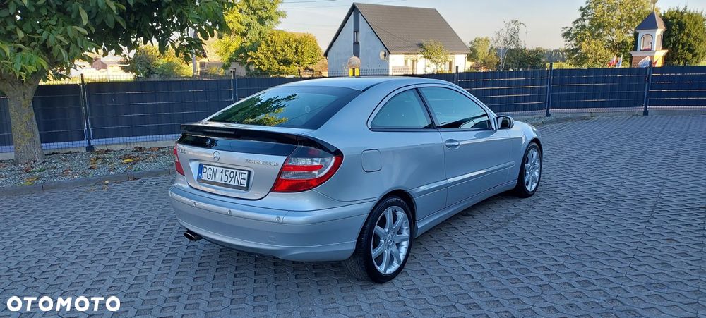 Mercedes-Benz Klasa C - 40