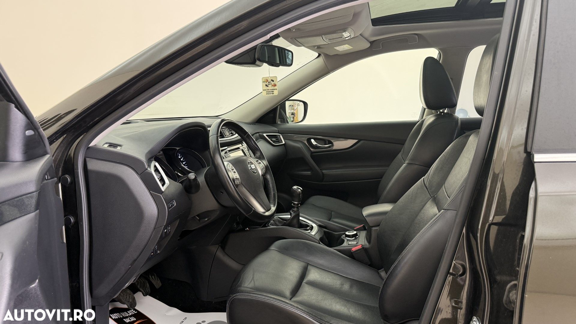 Nissan X-Trail - 12
