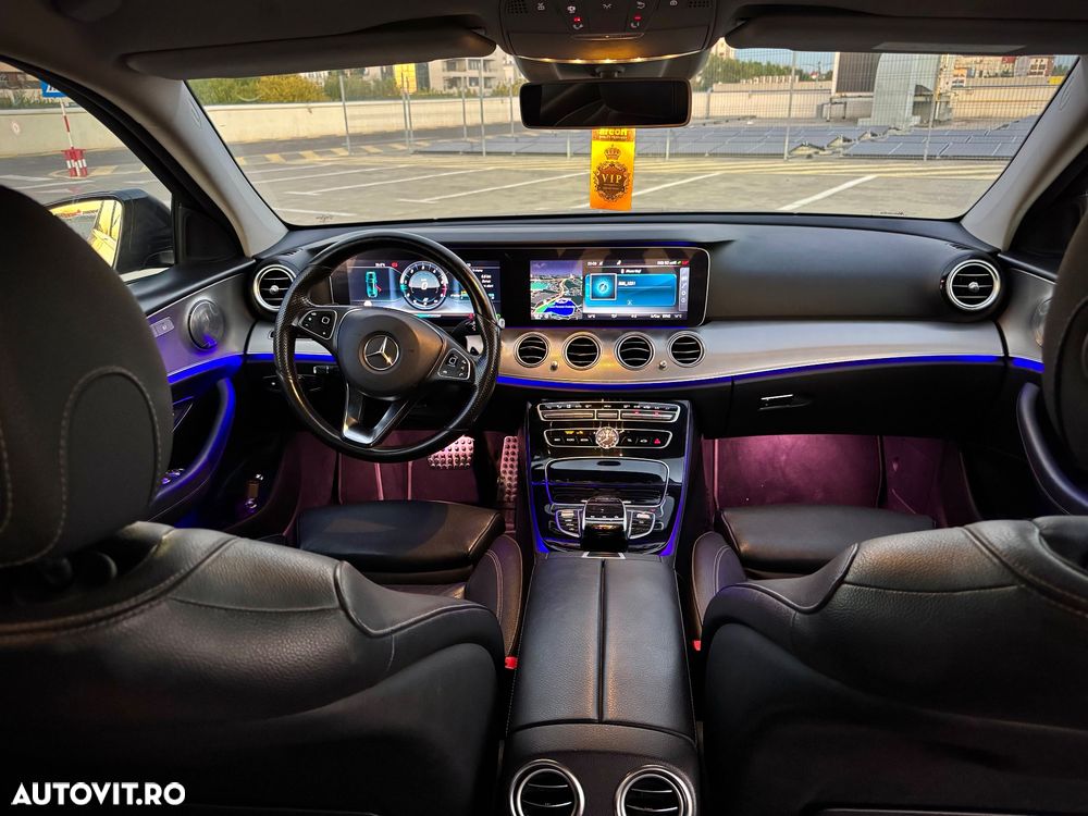 Mercedes-Benz E 220 d 4Matic 9G-TRONIC AMG Line - 7