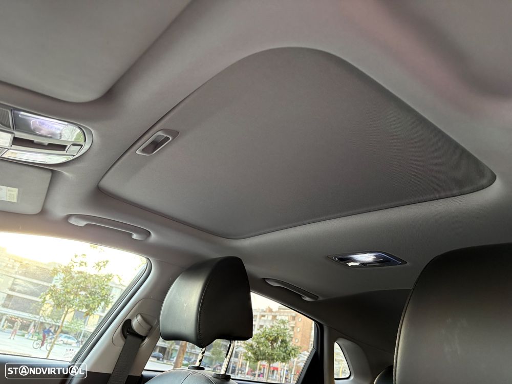 Hyundai Kauai 64 kWh Premium+P.Premium - 16