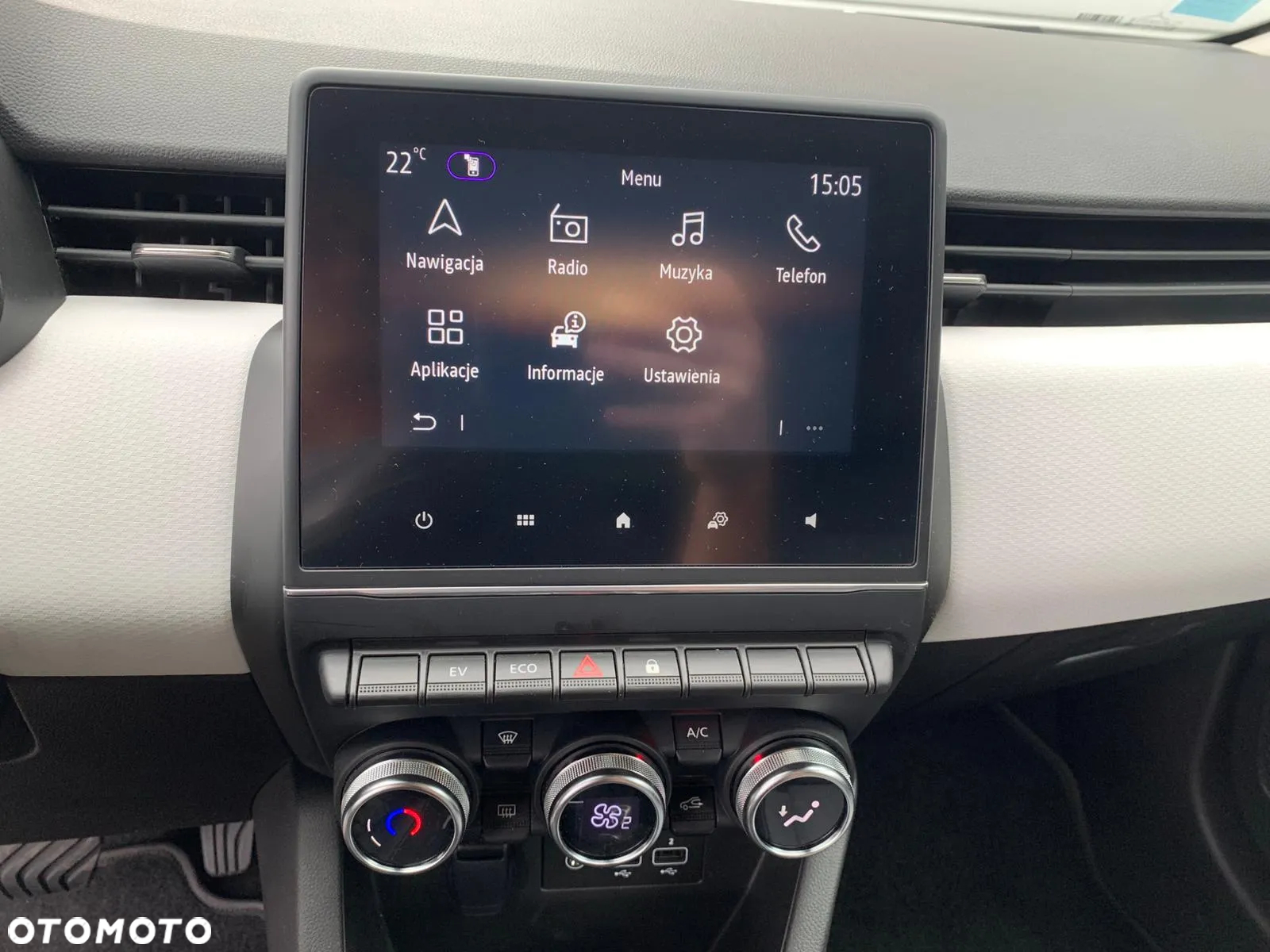 Renault Clio 1.6 E-TECH Techno - 17
