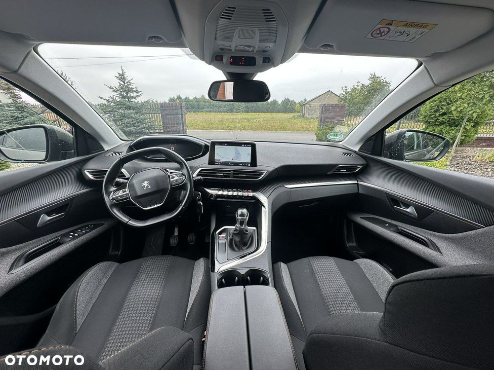 Peugeot 3008 - 19