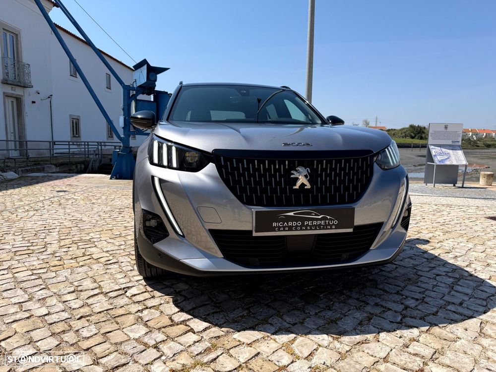 Peugeot 2008 1.5 BlueHDi GT - 2