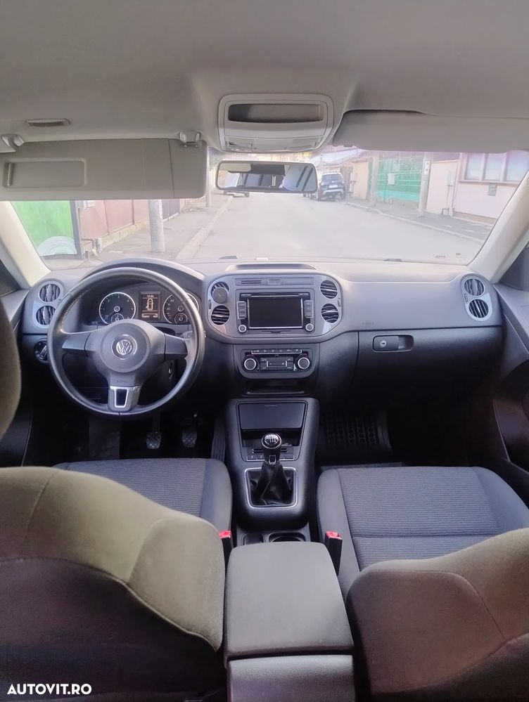 Volkswagen Tiguan 2.0 TDI BMT Trend & Fun - 9