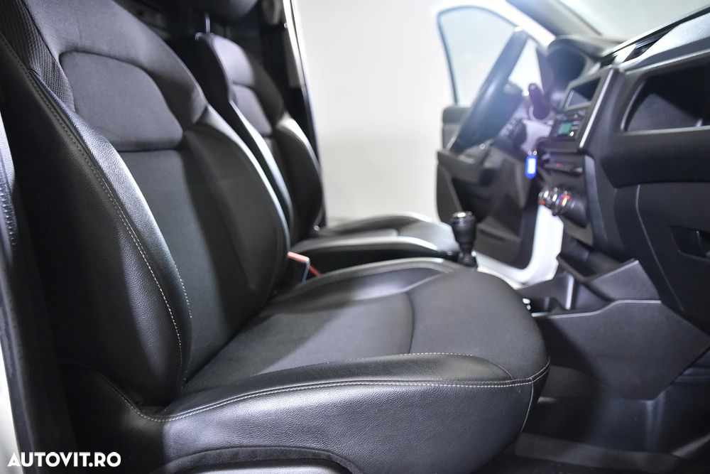 Renault Express - 10