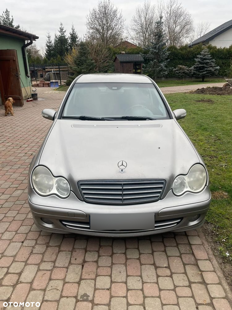 Mercedes-Benz Klasa C 200 CDI Elegance - 5