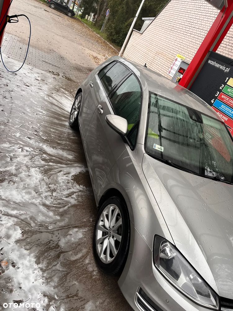 Volkswagen Golf 2.0 TDI BlueMotion Technology DSG Highline - 3