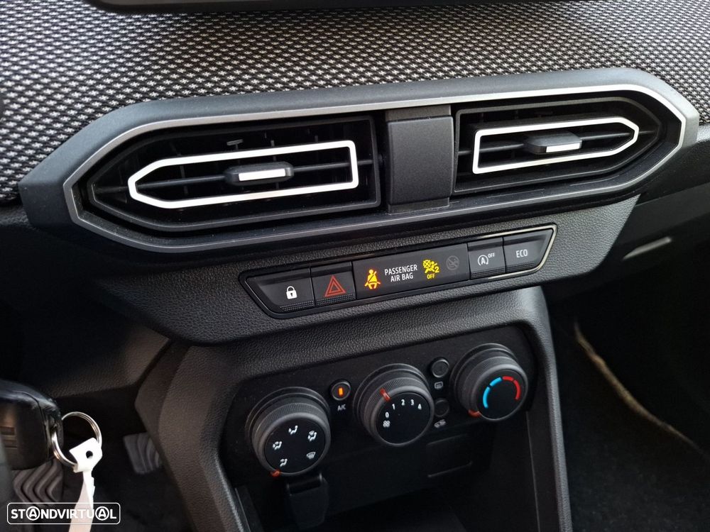 Dacia Jogger 1.0 ECO-G Expression 7L Bi-Fuel - 19