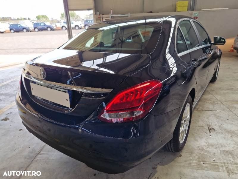 Mercedes-Benz C 180 d 9G-TRONIC - 3