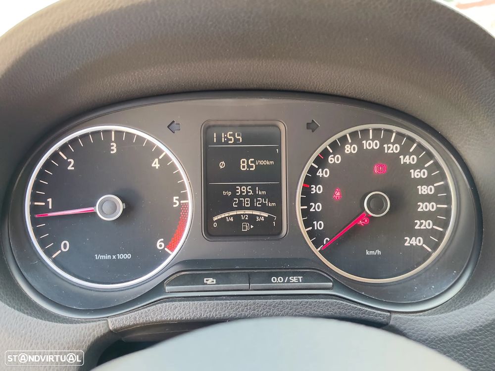 VW Polo 1.6 TDI Highline - 7