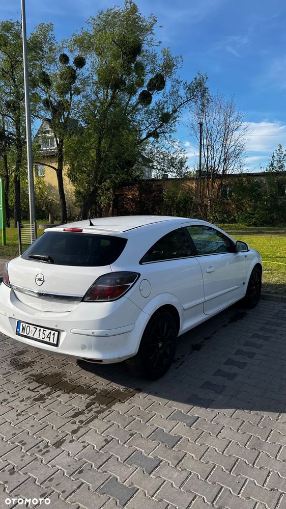 Opel Astra 1.7 CDTI Sport - 4