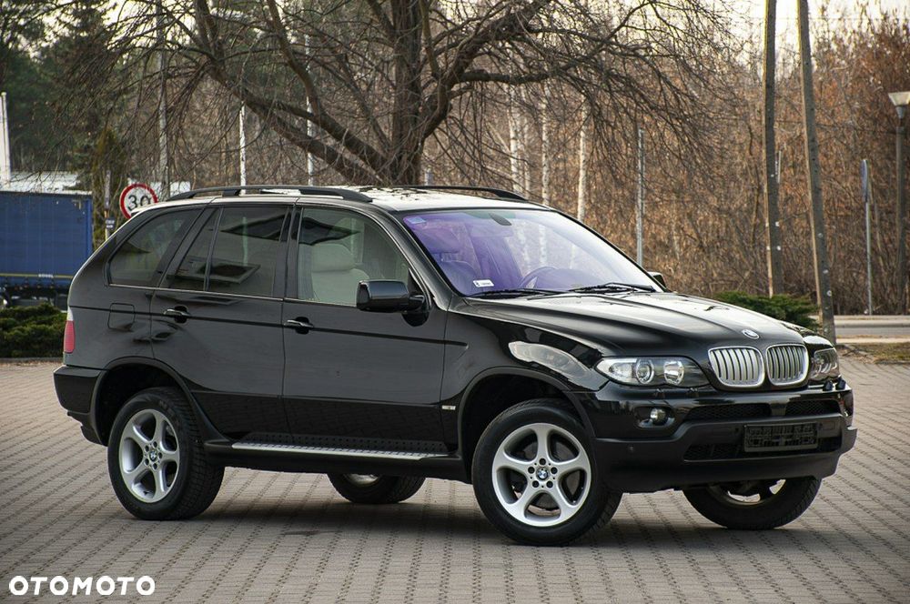 BMW X5 4.4i - 4