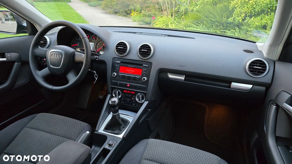 Audi A3 Sportback - 12