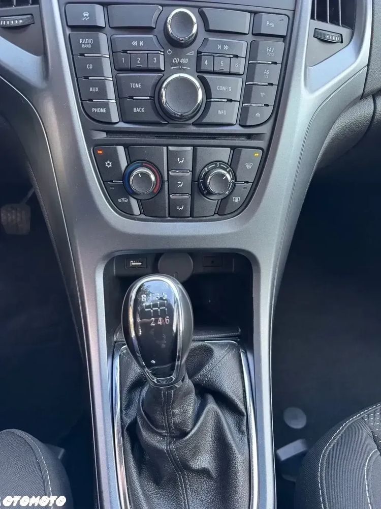 Opel Astra - 16