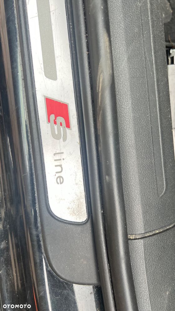 Audi A4 Limousine 2.0 TDI - 12