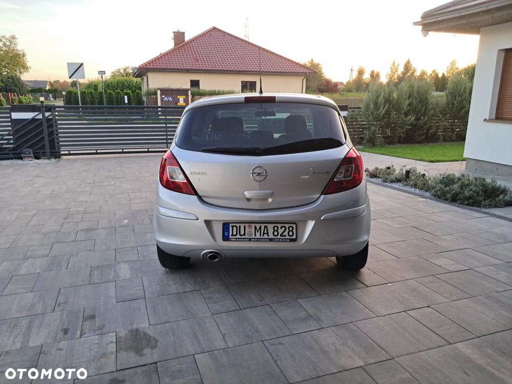 Opel Corsa 1.2 16V EcoFLEX Easytronic 150 Jahre - 7