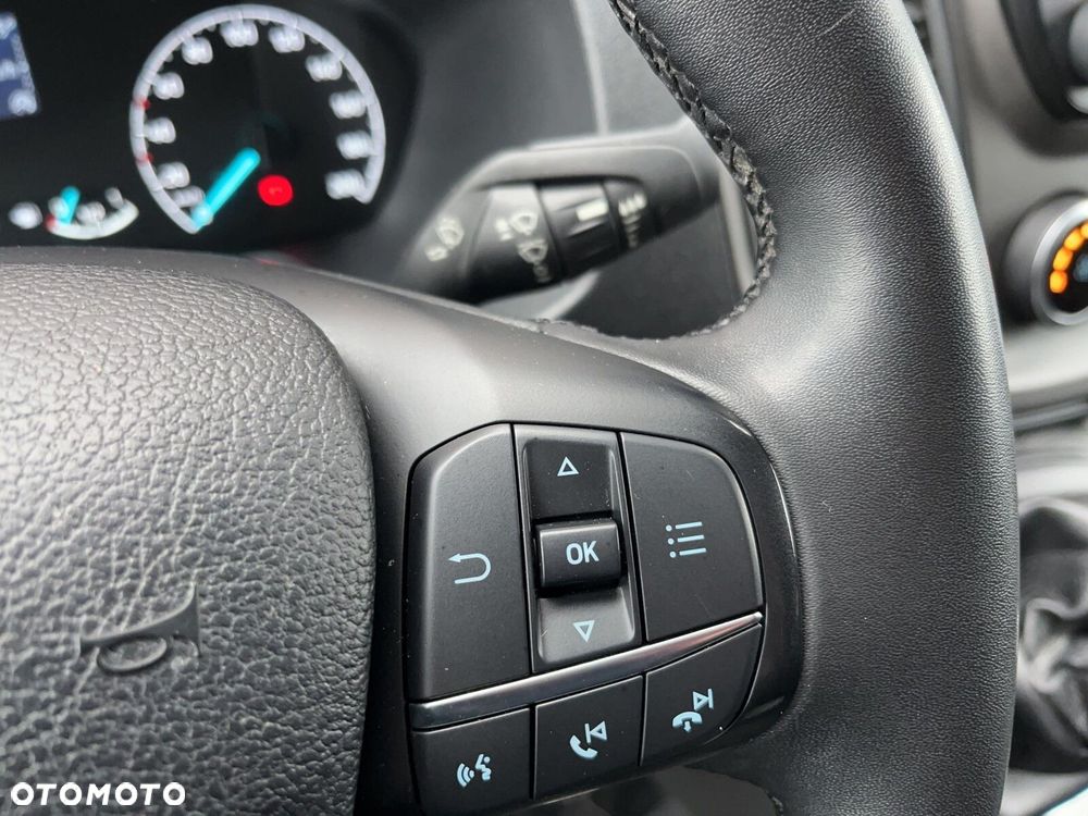 Ford Transit Custom - 23