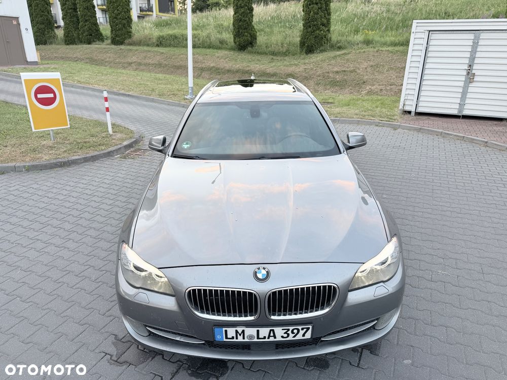 BMW Seria 5 520d Sport-Aut - 13